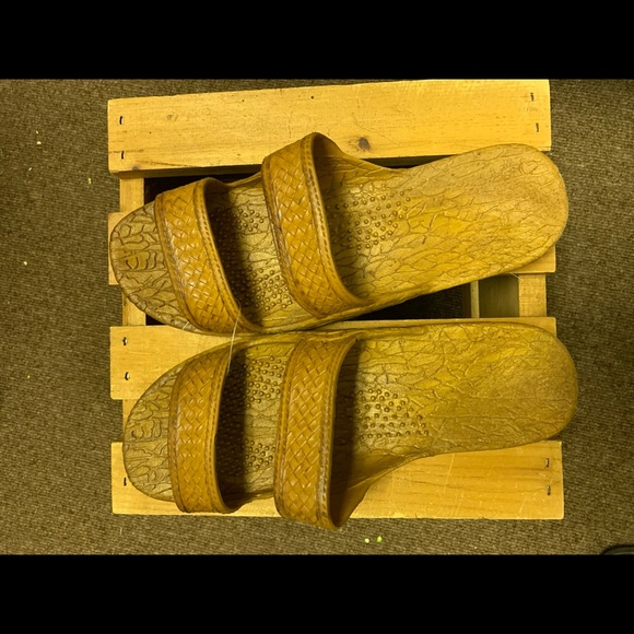 size 13 womens sandals